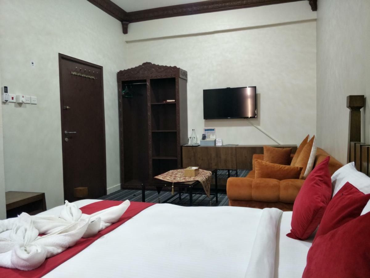Bandar Al Ayjah Hotel 4*