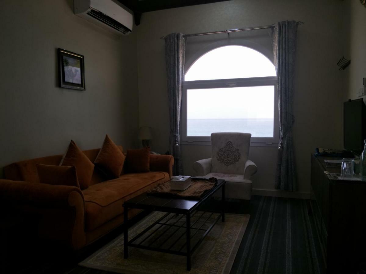 Hotel Bandar Al Ayjah Sur